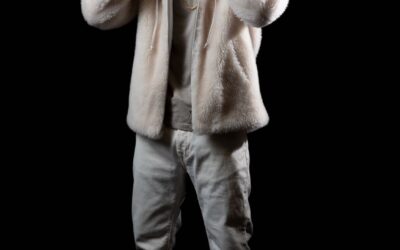 “Y AHORA” LO NUEVO LEO BASH