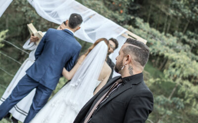 Diego Gómez fusiona el rock con la música popular en “Perdóname”