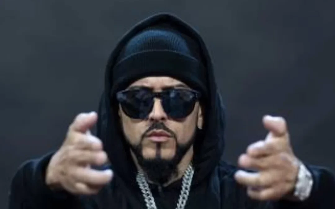 YANDEL PORTADA