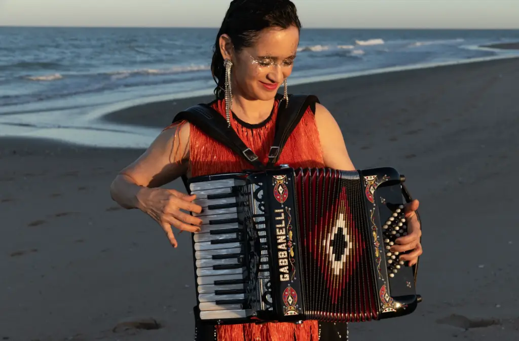 Julieta Venegas 2026