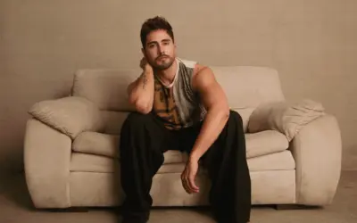 Nik Salazar enciende la pasión mundialista con “Sangre Caliente”, el himno que une a Latinoamérica